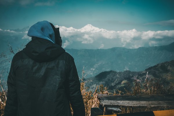 Comment organiser une expédition de trek dans les montagnes de l'Himalaya indien : équipements et itinéraires ?